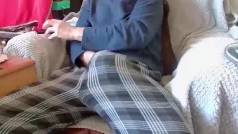 Snapshot of asianlooker chatting on 03-03-26, 03:18 John online show from 03-03-26, 03:18