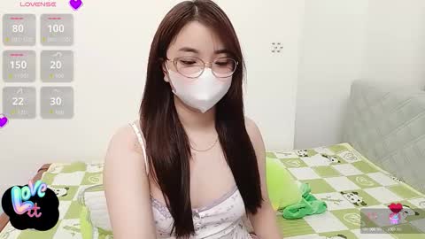 Snapshot of asianniky chatting on 09-11-25, 12:55 asianniky online show from 09-11-25, 12:55