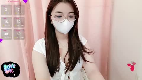 Snapshot of asianniky chatting on 09-28-25, 01:00 asianniky online show from 09-28-25, 01:00