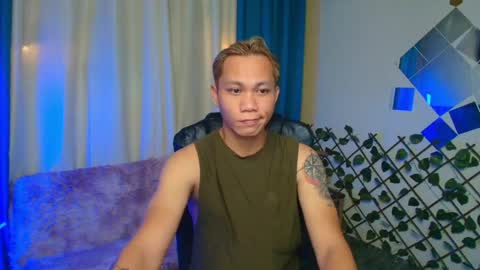 Snapshot of asianprince21 chatting on 05-26-26, 08:10 Prince online show from 05-26-26, 08:10