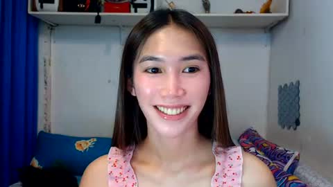 J A D E online show from 07-04-26, 08:09