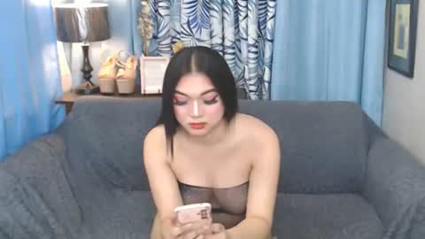 Snapshot of asiansexxy_wildtrans chatting on 06-14-26, 02:24 Nina online show from 06-14-26, 02:24
