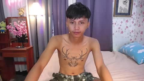 Snapshot of asiansmokeyxx chatting on 01-13-25, 01:28 prince online show from 01-13-25, 01:28