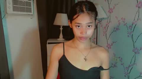 Snapshot of asiantreasures chatting on 01-15-26, 02:10 kisses online show from 01-15-26, 02:10