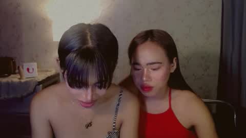 Snapshot of asiantreasures chatting on 02-04-26, 06:36 kisses online show from 02-04-26, 06:36