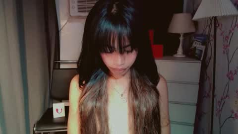 Snapshot of asiantreasures chatting on 02-07-26, 05:16 kisses online show from 02-07-26, 05:16