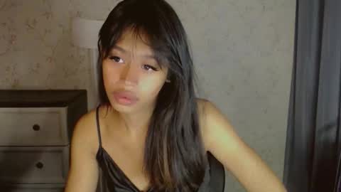 Snapshot of asiantreasures chatting on 02-27-26, 05:24 kisses online show from 02-27-26, 05:24