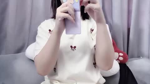 Snapshot of asiasweety chatting on 09-17-25, 01:18 SoHye online show from 09-17-25, 01:18