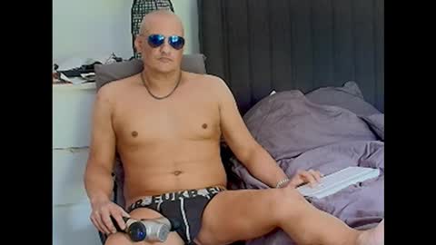 Snapshot of askil8802 chatting on 12-01-25, 02:49 askil8802 online show from 12-01-25, 02:49