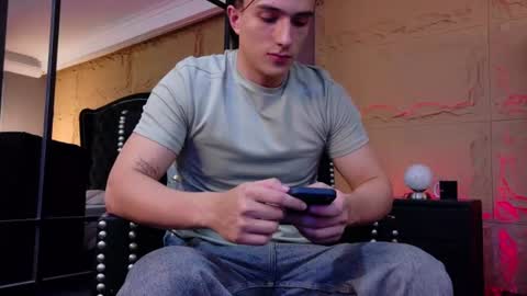 Aslan  online show from 07-21-26, 02:03