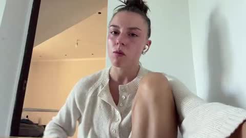 Monica  online show from 07-26-26, 04:14