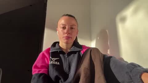 Monica  online show from 07-28-26, 04:19