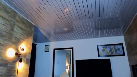 Snapshot of asmodeo_cox chatting on 03-04-25, 09:43 Asmodeo - online show from 03-04-25, 09:43