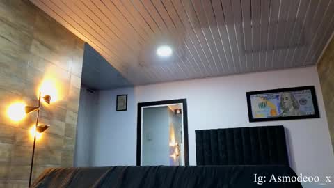 Snapshot of asmodeo_cox chatting on 10-14-25, 12:55 Asmodeo - online show from 10-14-25, 12:55