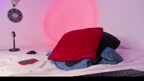 Snapshot of asmodeuszz chatting on 12-21-24, 04:09 asmodeuszz online show from 12-21-24, 04:09