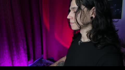 Snapshot of asmodeuszz chatting on 12-23-24, 06:00 asmodeuszz online show from 12-23-24, 06:00