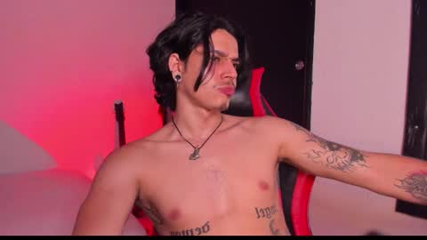 Snapshot of asmodeuszz chatting on 03-27-26, 04:18 asmodeuszz online show from 03-27-26, 04:18