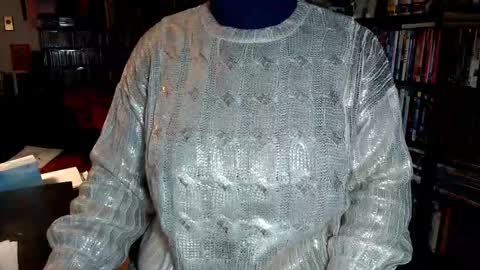 Snapshot of aspen_vale chatting on 12-21-25, 10:17 Aspen Vale online show from 12-21-25, 10:17