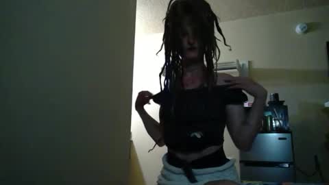 Snapshot of aspiringturtlegirl chatting on 11-15-25, 06:22 aspiringturtlegirl online show from 11-15-25, 06:22