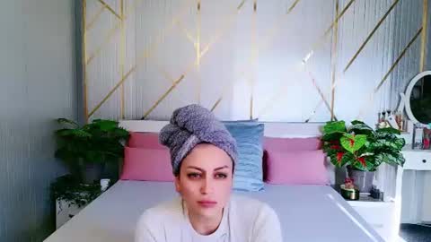 Snapshot of asshantiyx chatting on 06-14-26, 03:25 Ash online show from 06-14-26, 03:25