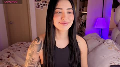 Snapshot of asshley__ chatting on 11-01-25, 11:07 Ashley online show from 11-01-25, 11:07