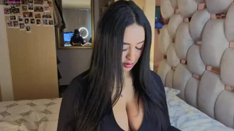 Ashley online show from 04-23-26, 07:16