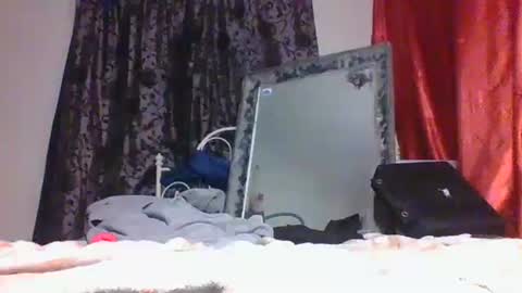 Snapshot of assilem277 chatting on 09-22-25, 03:19 danni travis online show from 09-22-25, 03:19