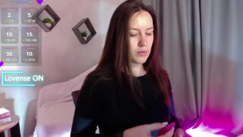 Snapshot of asti_bubbles chatting on 05-06-26, 01:14 Asti online show from 05-06-26, 01:14