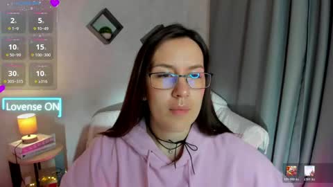 Snapshot of asti_bubbles chatting on 05-15-26, 12:39 Asti online show from 05-15-26, 12:39