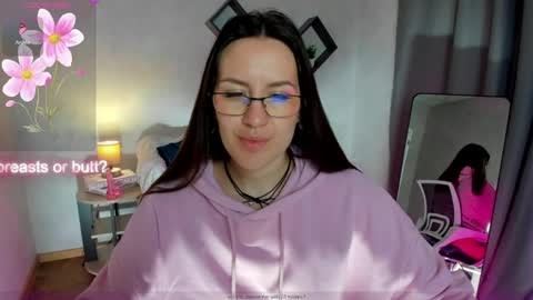 Snapshot of asti_bubbles chatting on 05-31-26, 01:36 Asti online show from 05-31-26, 01:36
