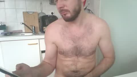 Snapshot of astleitx chatting on 10-28-25, 12:30 astleitx online show from 10-28-25, 12:30