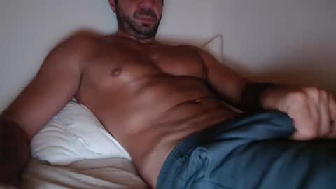 Aston online show from 03-25-26, 08:59