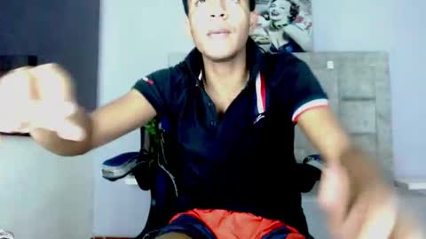 Snapshot of aston_vera chatting on 09-20-25, 05:25 Aston online show from 09-20-25, 05:25