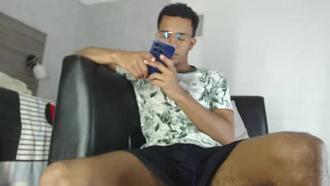 Snapshot of aston_vera chatting on 11-27-25, 10:34 Aston online show from 11-27-25, 10:34