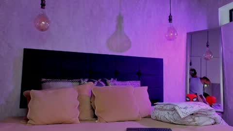 astonhills online show from 04-19-26, 10:12