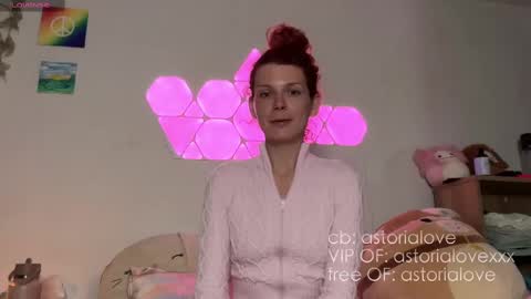 AstoriaLove online show from 09-09-25, 02:22