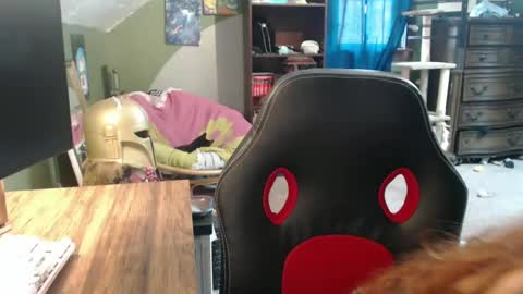 AstraeaSiren online show from 11-10-25, 06:18