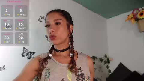 Snapshot of astrid_miller_1 chatting on 07-12-26, 01:40 Astrid online show from 07-12-26, 01:40