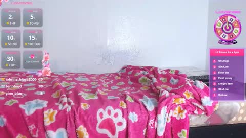 Snapshot of astridvagina18 chatting on 02-05-25, 08:14 ASTRID online show from 02-05-25, 08:14