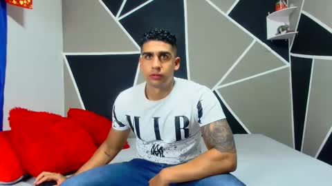 Snapshot of astromgrey chatting on 12-19-24, 06:45 Astrom model independent online show from 12-19-24, 06:45