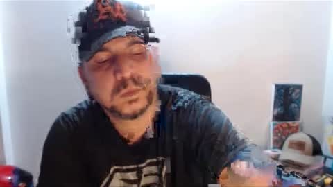 Snapshot of astton_nick chatting on 12-28-24, 03:26 Nick Astton online show from 12-28-24, 03:26