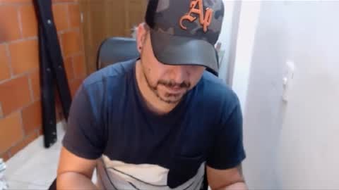 Snapshot of astton_nick chatting on 02-09-25, 06:43 Nick Astton online show from 02-09-25, 06:43