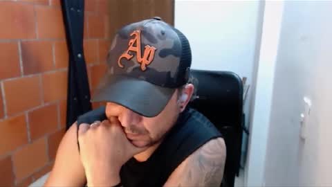 Snapshot of astton_nick chatting on 02-26-25, 08:59 Nick Astton online show from 02-26-25, 08:59