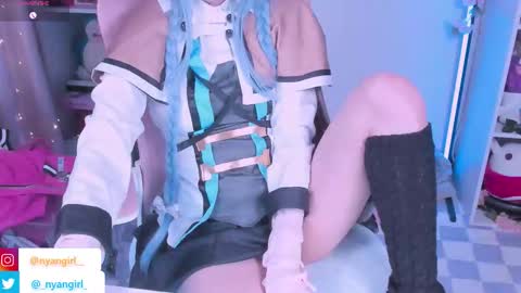 Bonnie online show from 09-15-25, 07:36