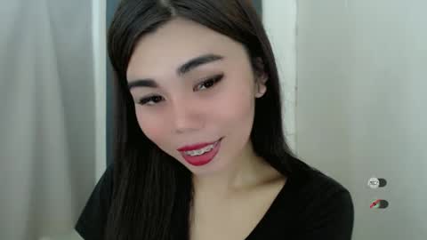 Snapshot of asuna_charming chatting on 01-14-25, 08:20 asuna_charming online show from 01-14-25, 08:20