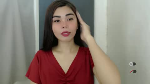 Snapshot of asuna_charming chatting on 01-16-25, 06:03 asuna_charming online show from 01-16-25, 06:03