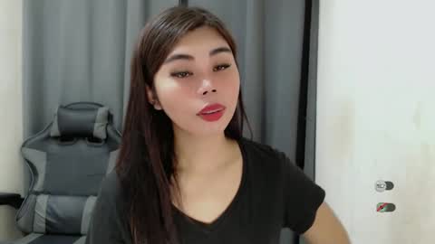Snapshot of asuna_charming chatting on 01-23-25, 06:06 asuna_charming online show from 01-23-25, 06:06