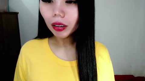 Snapshot of asuna_charming chatting on 10-08-25, 05:10 asuna_charming online show from 10-08-25, 05:10