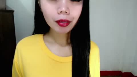 Snapshot of asuna_charming chatting on 10-13-25, 02:39 asuna_charming online show from 10-13-25, 02:39