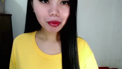Snapshot of asuna_charming chatting on 10-14-25, 01:56 asuna_charming online show from 10-14-25, 01:56